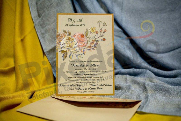 Imagine Invitatii nunta 979 galbena cu model floral