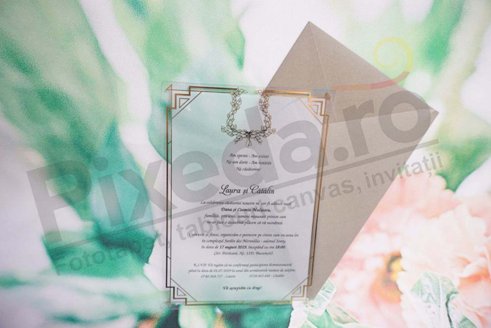 Imagine Invitatii nunta 1185 plexiglas cu margini aurii